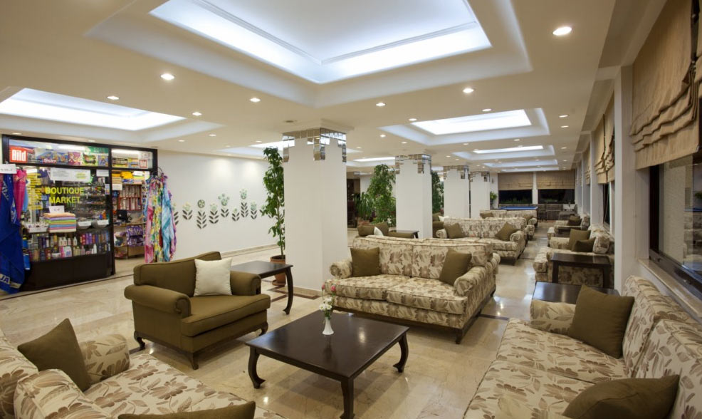 Club Hotel Titan